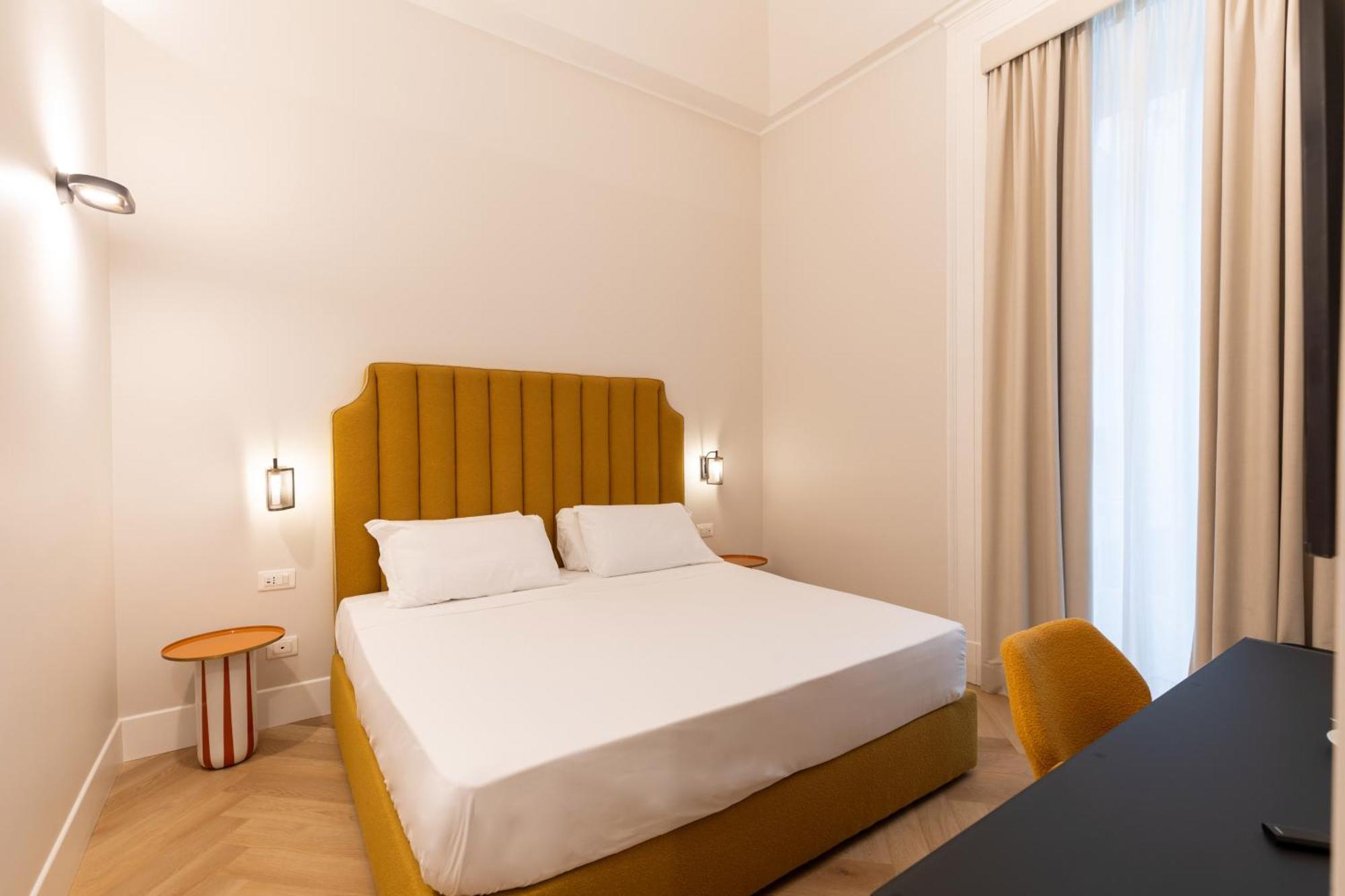 Relais Ammira Hotel Napoli Ngoại thất bức ảnh