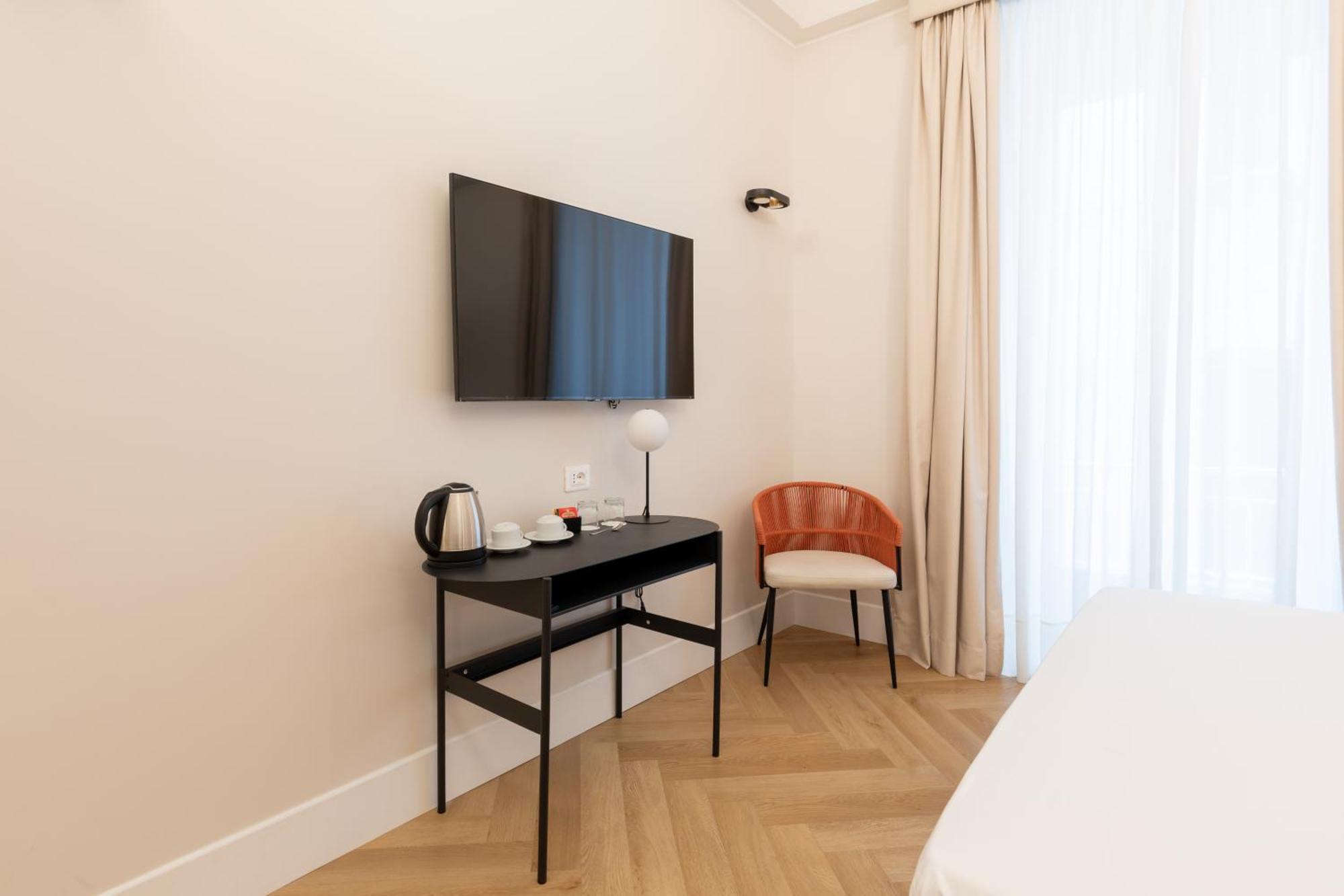 Relais Ammira Hotel Napoli Ngoại thất bức ảnh