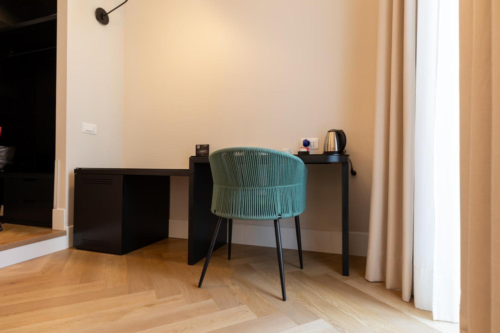 Relais Ammira Hotel Napoli Ngoại thất bức ảnh