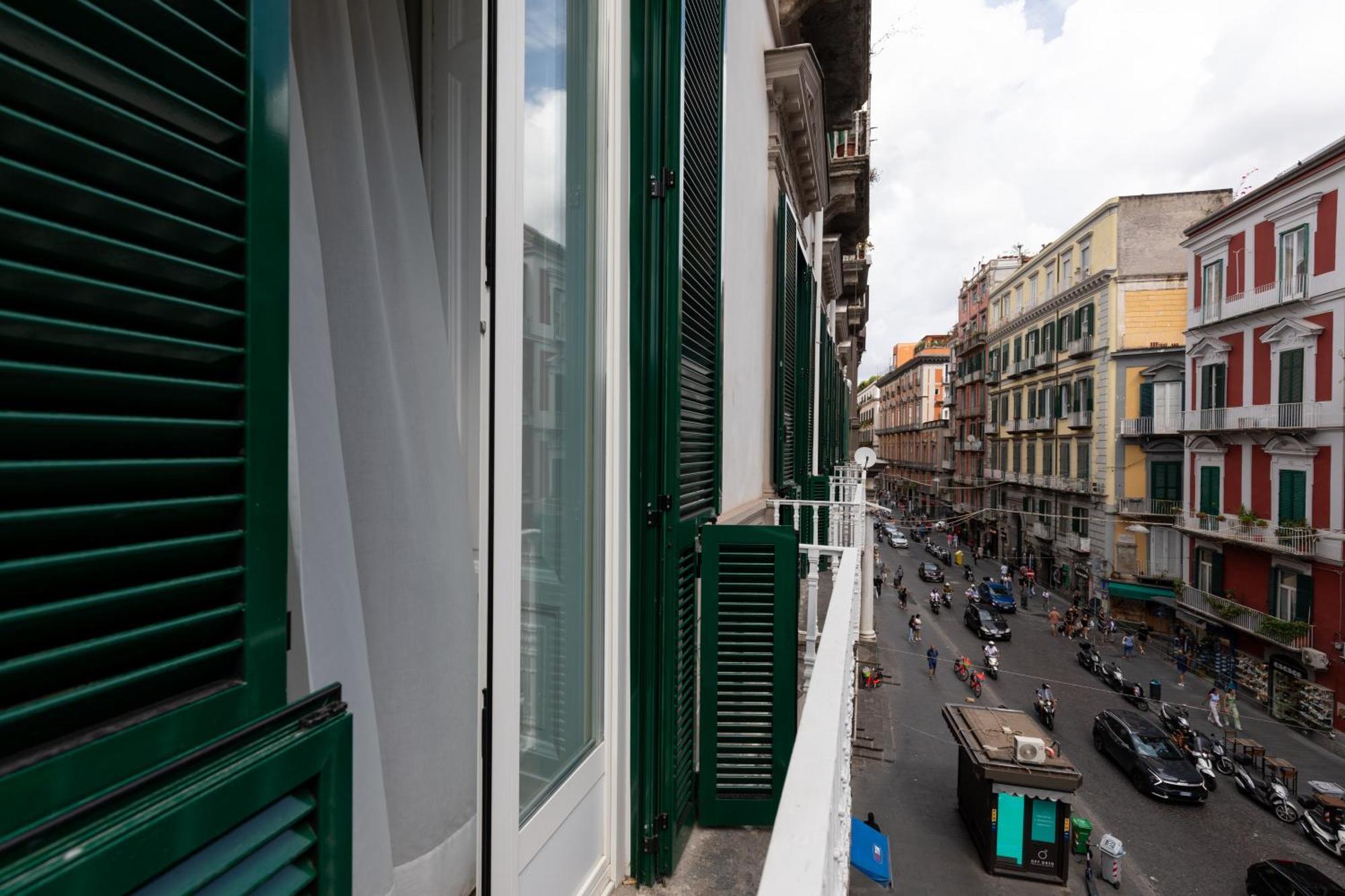Relais Ammira Hotel Napoli Ngoại thất bức ảnh