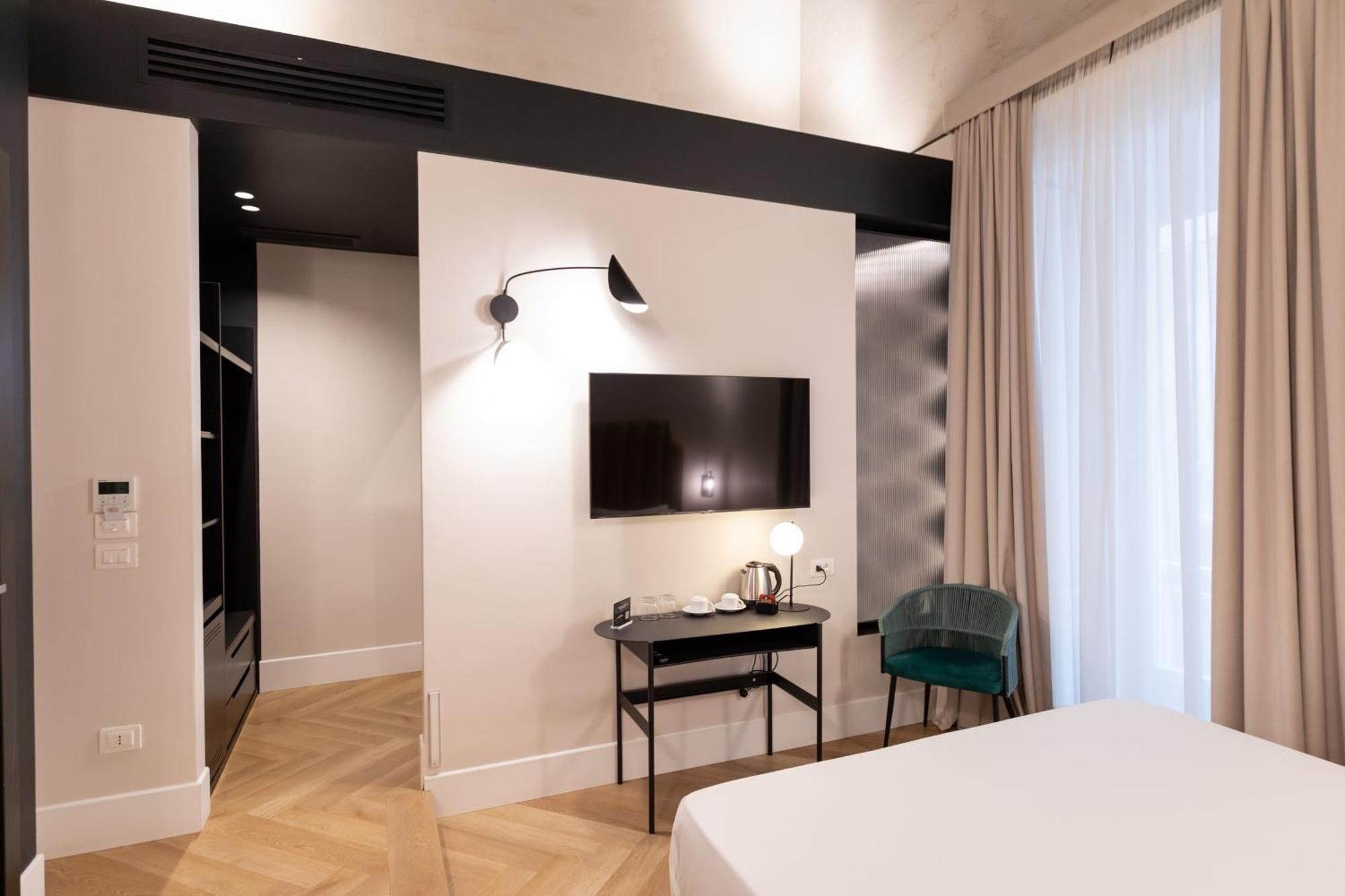 Relais Ammira Hotel Napoli Ngoại thất bức ảnh