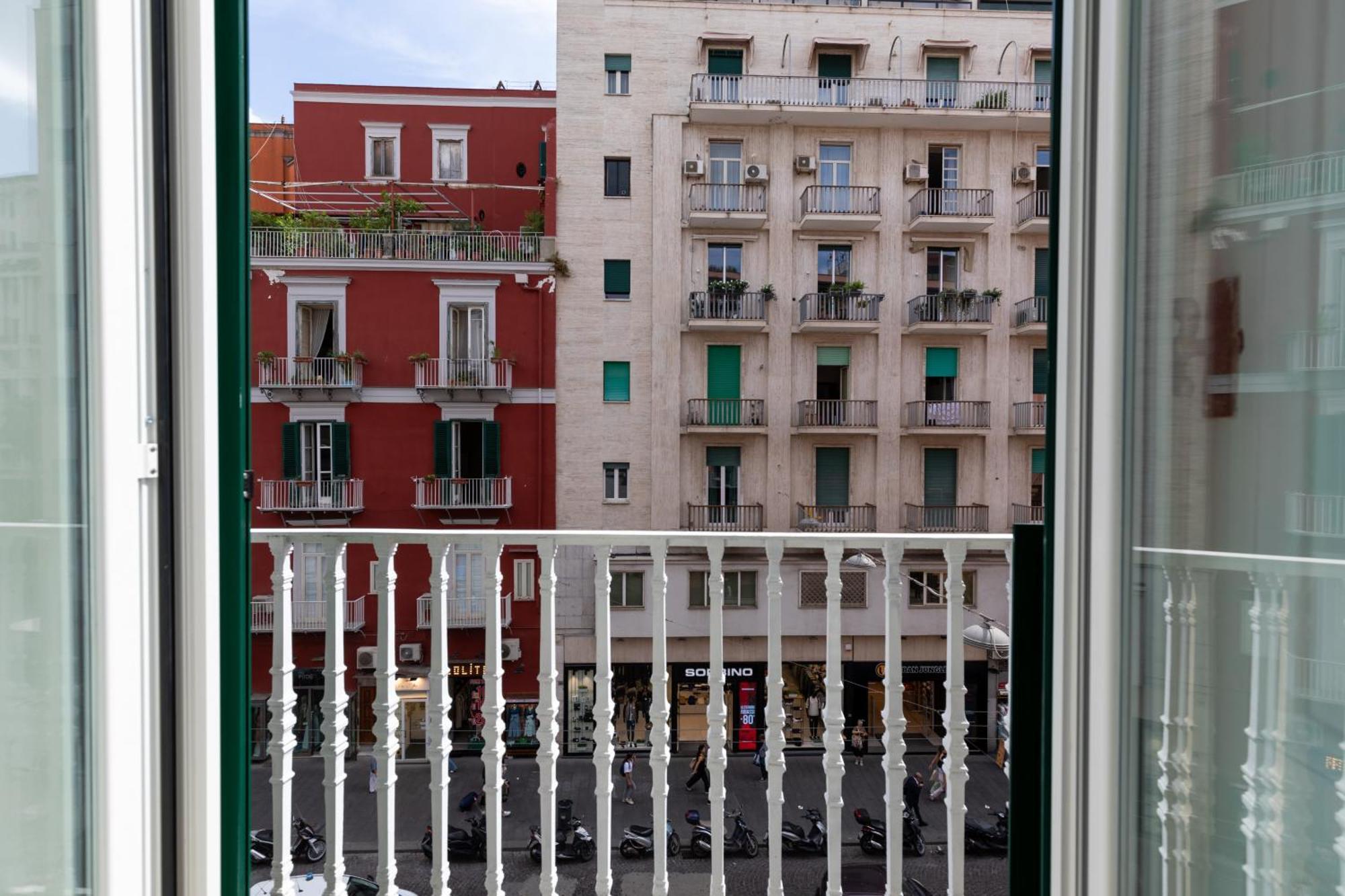 Relais Ammira Hotel Napoli Ngoại thất bức ảnh