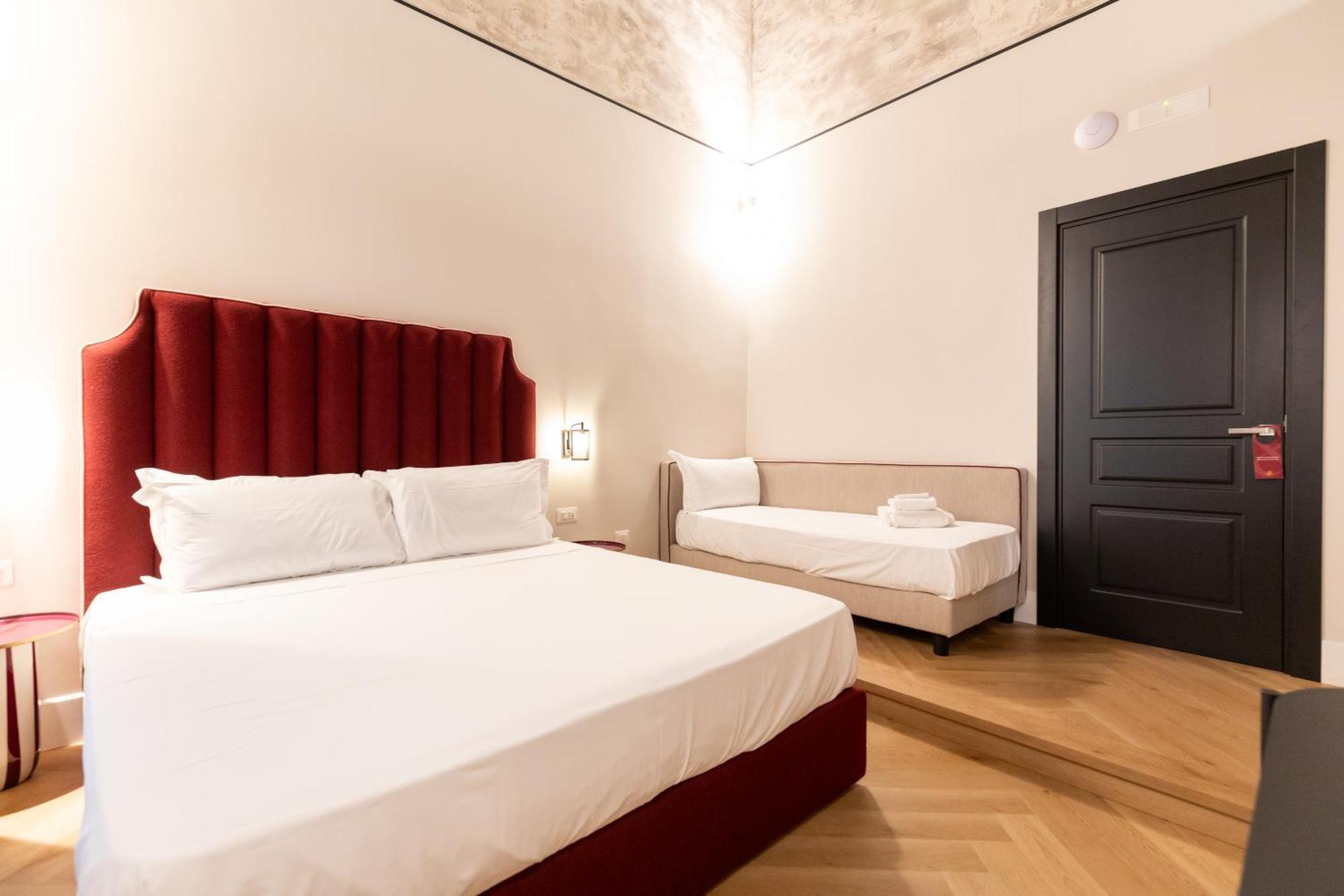 Relais Ammira Hotel Napoli Ngoại thất bức ảnh