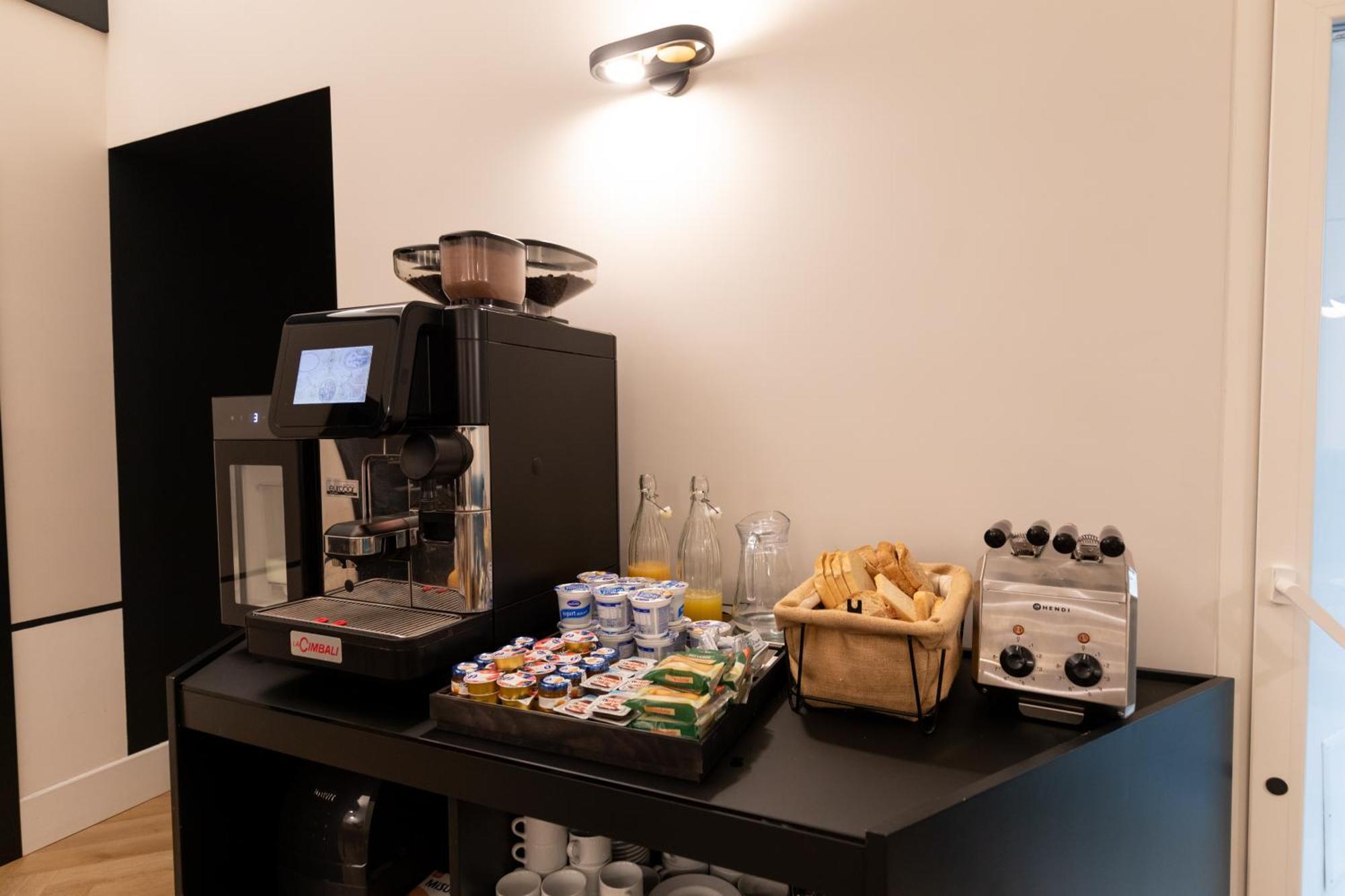 Relais Ammira Hotel Napoli Ngoại thất bức ảnh